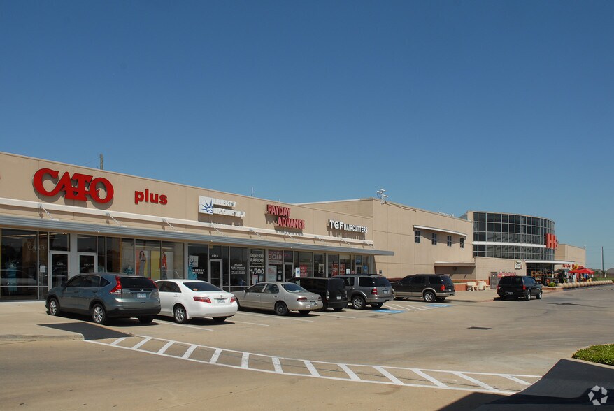 More Photos Of 4805-4975 Highway 6 N, Houston Unknown For Lease