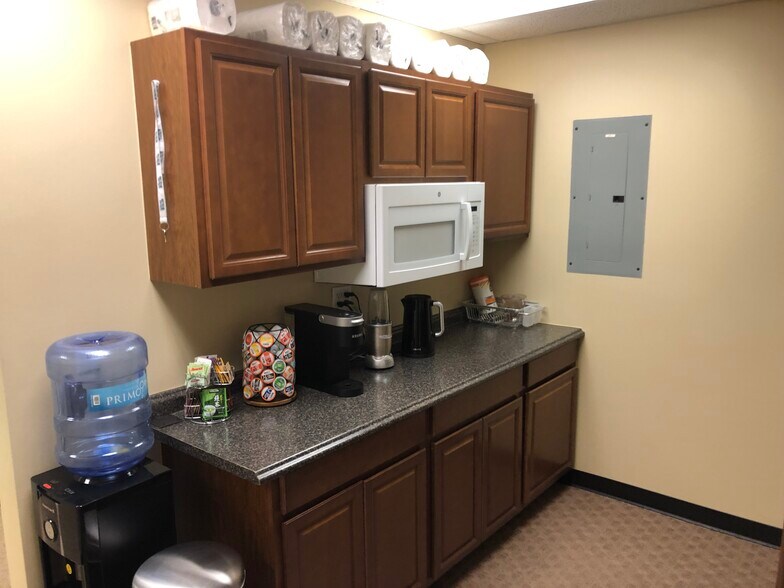 More Photos Of 11152 Huron St, Northglenn Medical For Sale