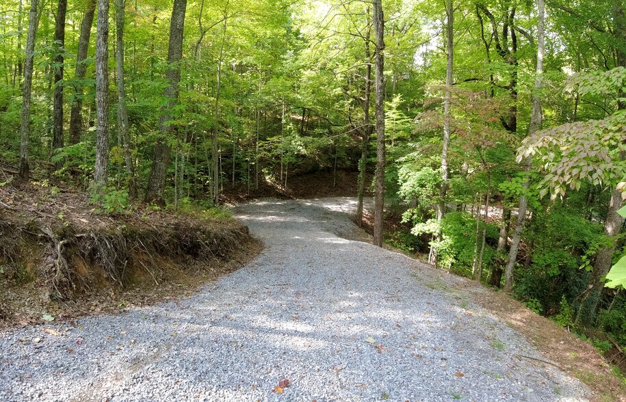More Photos Of 0 Oakley Heights Road, Gatlinburg Land For Sale