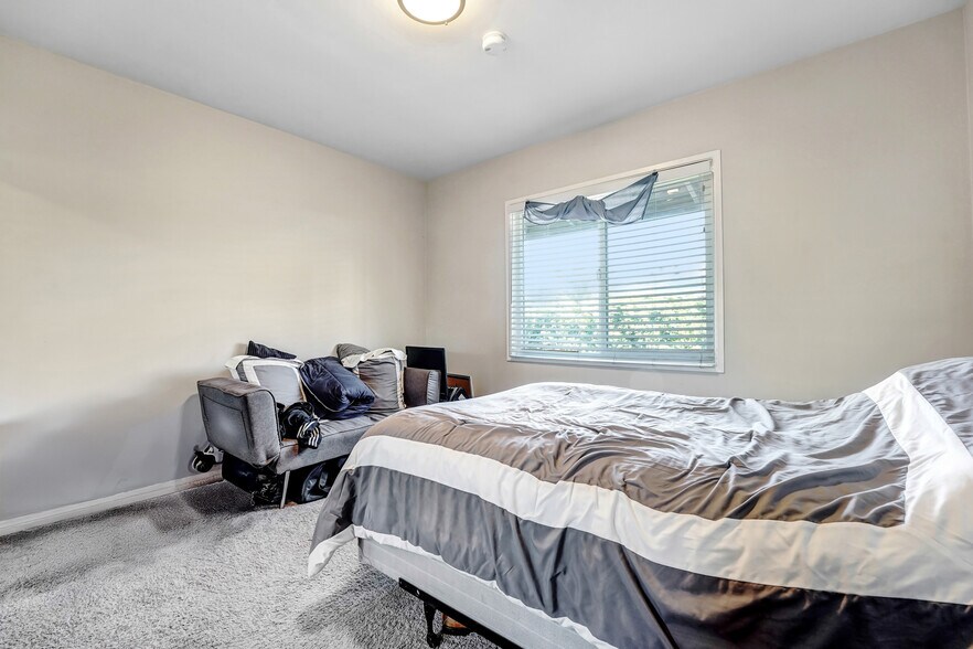 More Photos Of 14728 Magnolia Blvd, Sherman Oaks Apartments For Sale