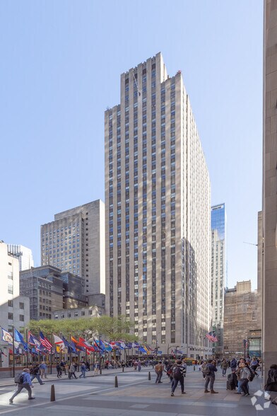 More Photos Of 1 Rockefeller Plaza, New York Office For Lease