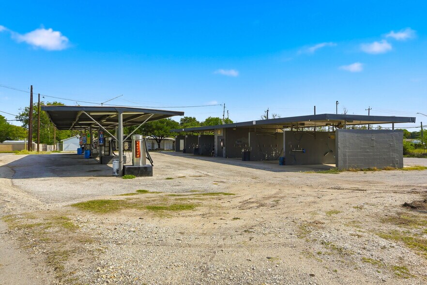 More Photos Of 2703 Vance Jackson Rd, San Antonio Carwash For Sale