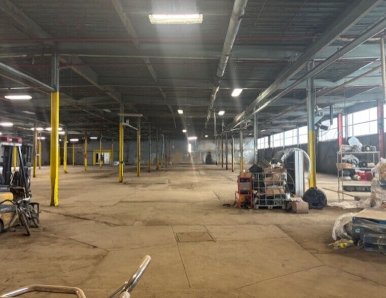 More Photos Of 1088 Ivanhoe Rd, Cleveland Warehouse For Sale