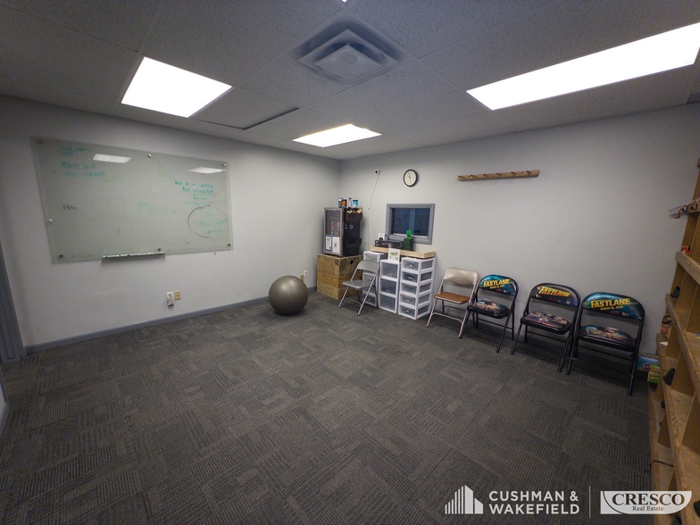 More Photos Of 1200 E 49th St, Cleveland Warehouse For Sale