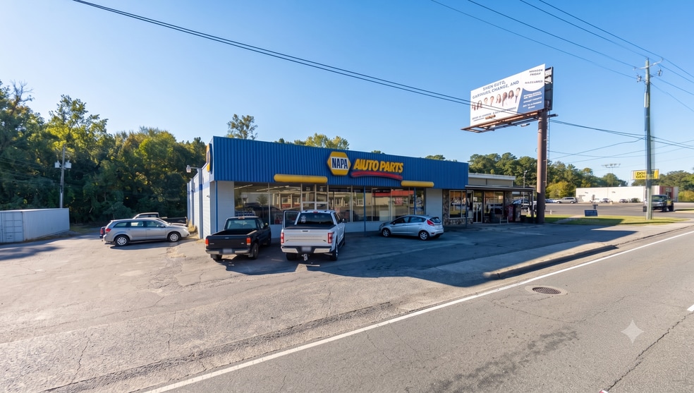 Primary Photo Of 1001 N 3rd Ave, Chatsworth Freestanding For Sale