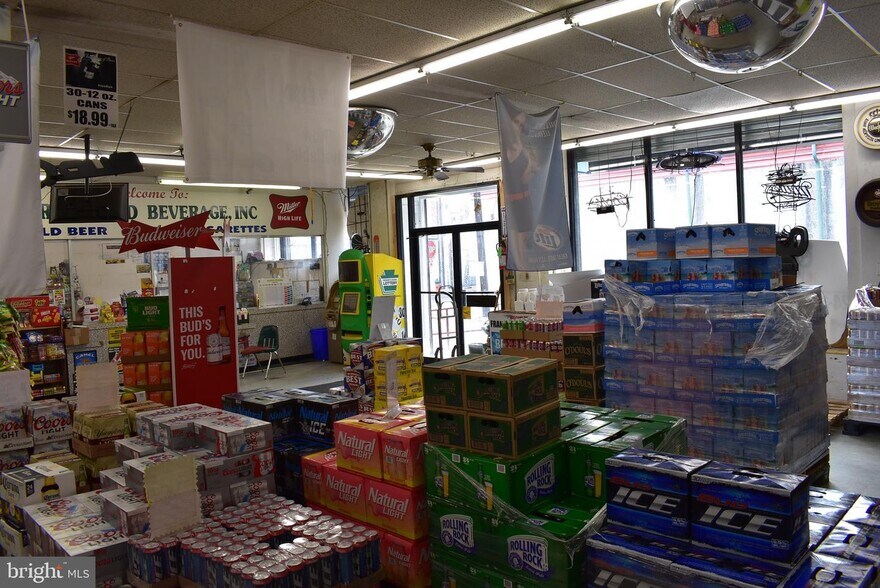 More Photos Of 4655-4661 Paul St, Philadelphia Light Distribution For Sale