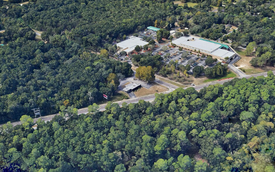 More Photos Of 2725 SE Hawthorne Rd, Gainesville Funeral Home For Sale