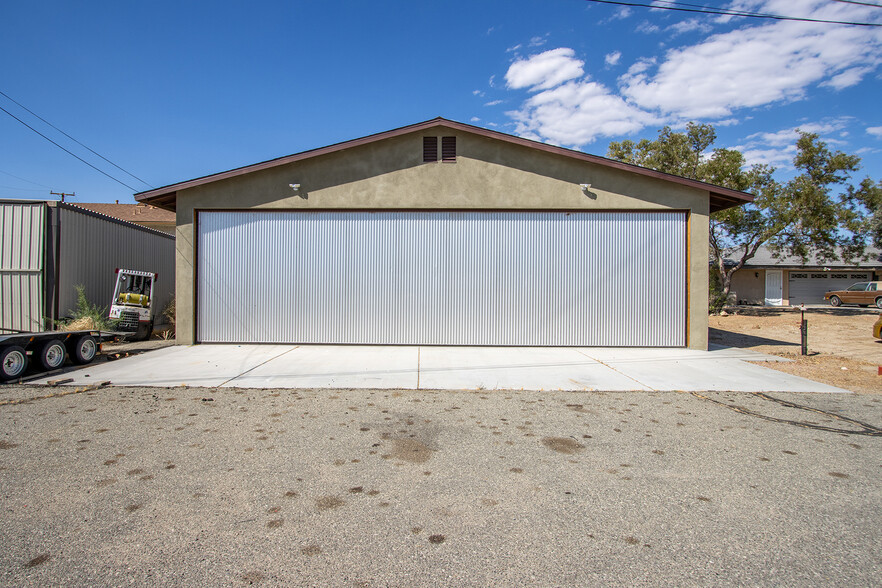 Primary Photo Of 6719 Crestview Ct, Yucca Valley Specialty For Sale