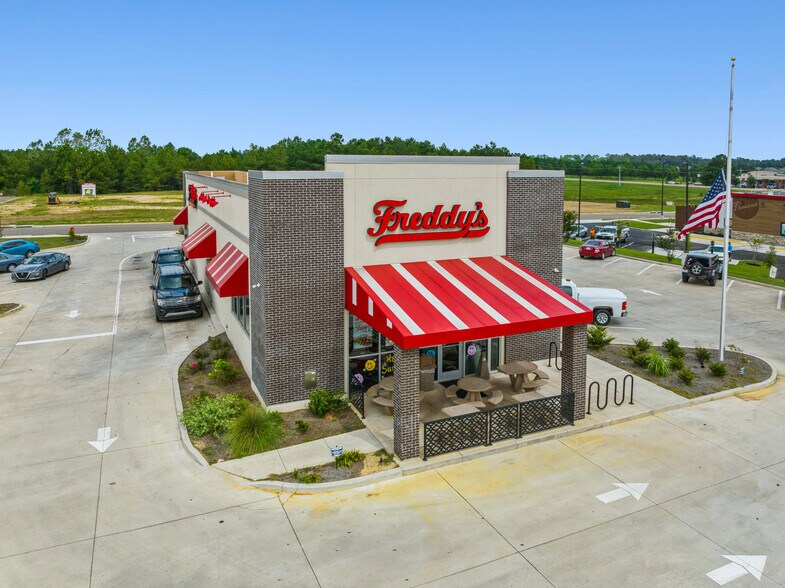 Primary Photo Of 421 Pineview Dr, Flowood Fast Food For Sale