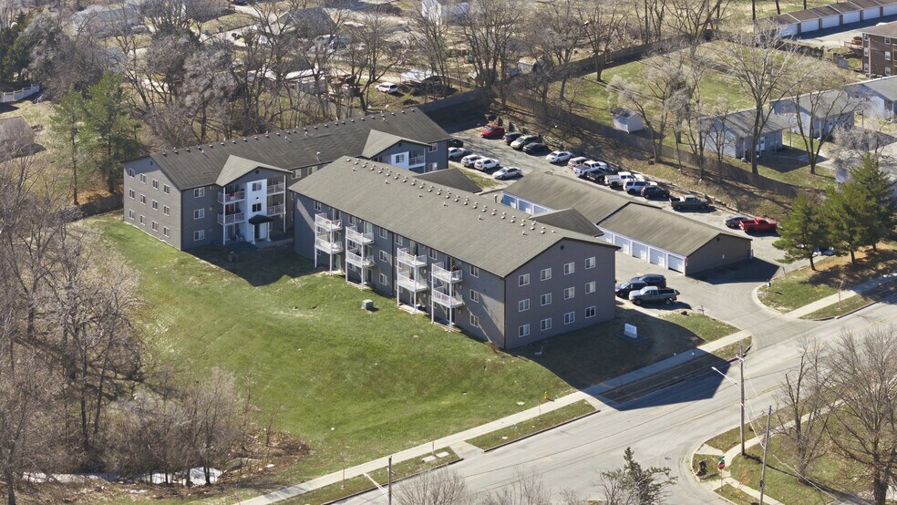 More Photos Of , Des Moines Multifamily For Sale