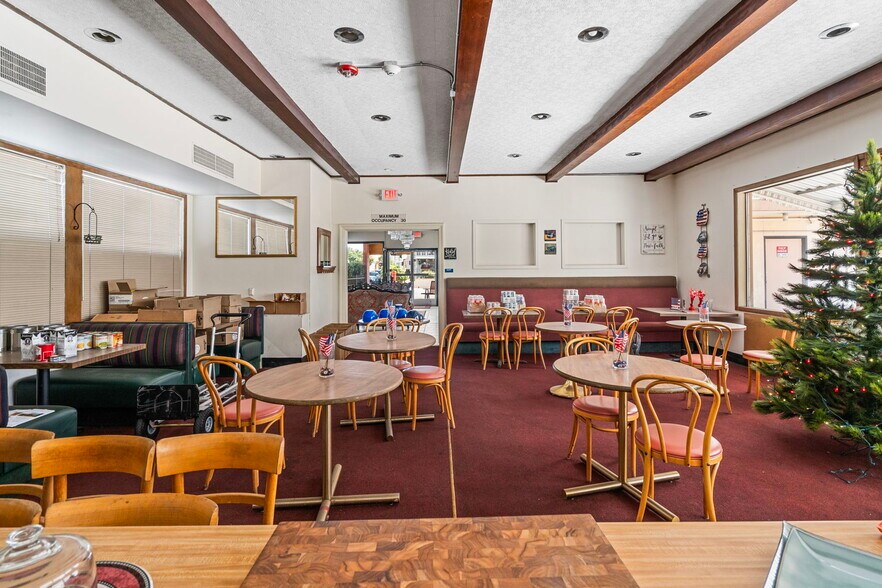 More Photos Of 1005 N El Dorado St, Stockton Hotel For Sale