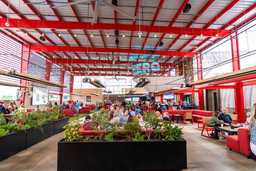 More Photos Of 2980 SH TX-114 Frontage Rd, Trophy Club General Retail For Sale