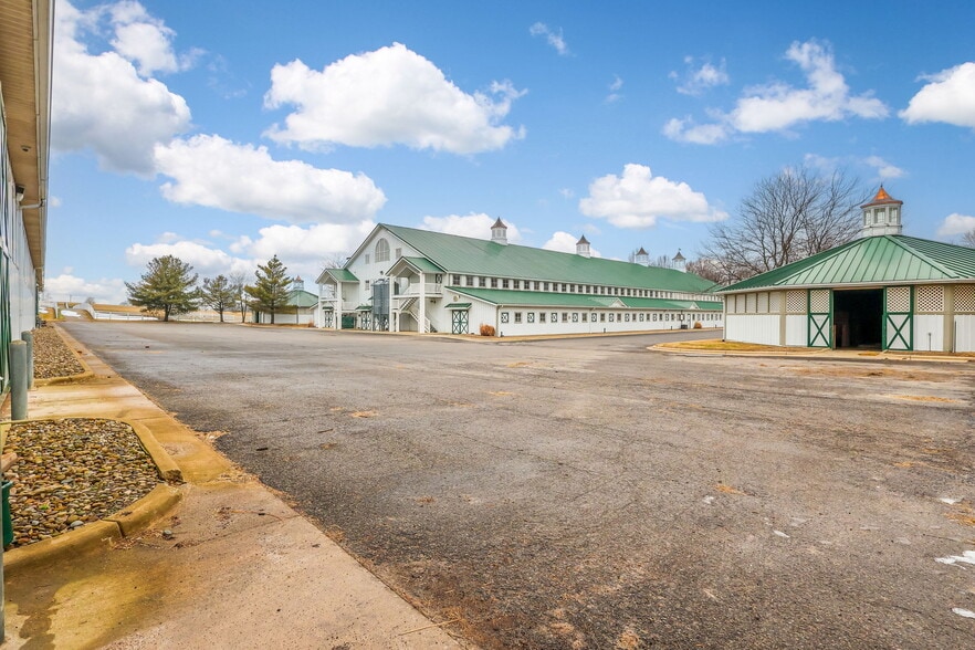 More Photos Of 12298 Croton Rd, Croton Specialty For Sale