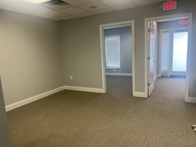 More Photos Of 3973 Atlanta Hwy, Loganville Office For Lease