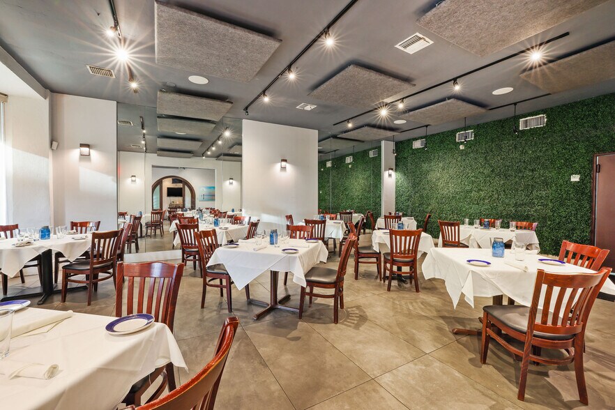 More Photos Of 4019 S Le Jeune Rd, Coral Gables Restaurant For Sale