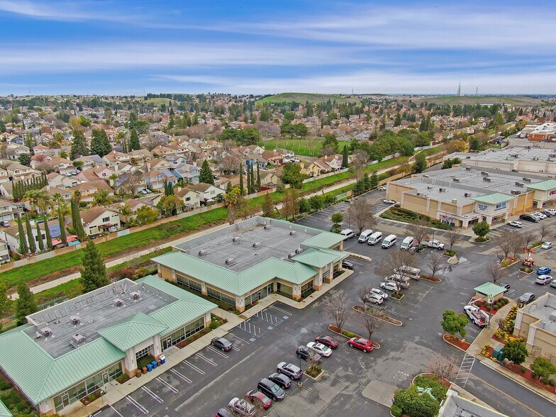 More Photos Of 4851 Lone Tree Way, Antioch Storefront Retail Office For Lease