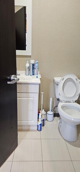 More Photos Of 415 Spook Rock Rd, Suffern Warehouse For Sale