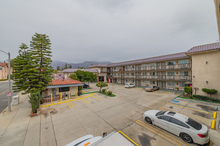 More Photos Of 2156 E Colorado Blvd, Pasadena Hotel For Sale