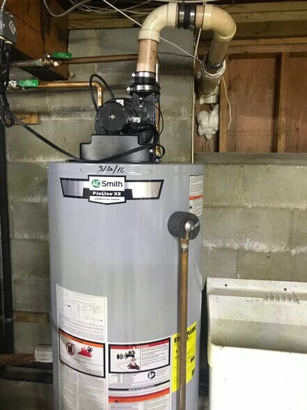 More Photos Of 223 New St, Woodland Park Restaurant For Lease