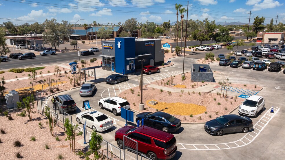 More Photos Of 2750 E University Dr, Mesa Fast Food For Sale