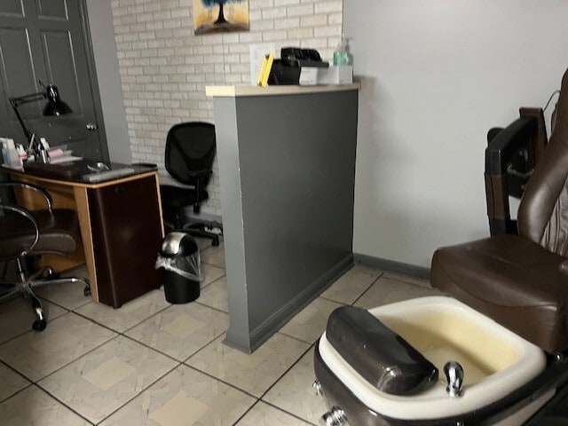 More Photos Of 4901 Tippecanoe Dr, Evansville Freestanding For Lease