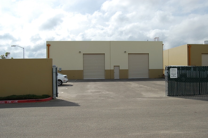 More Photos Of 2325 A St, Santa Maria Warehouse For Sale