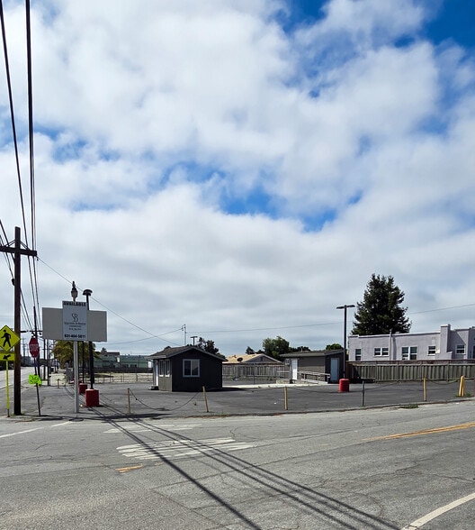 More Photos Of 1999 Freedom Blvd, Freedom Land For Sale