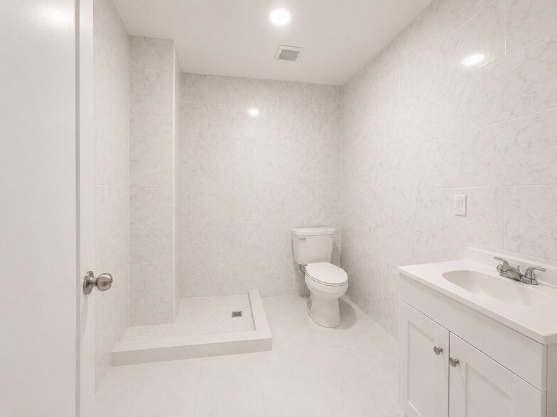 More Photos Of 1641 Undercliff Ave, Bronx Apartments For Lease
