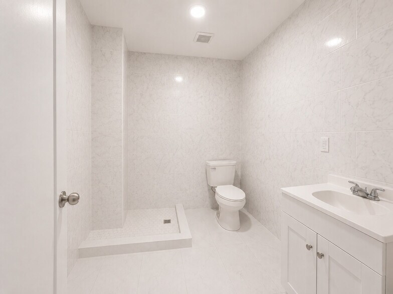 More Photos Of 1641 Undercliff Ave, Bronx Apartments For Lease