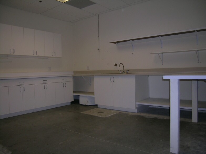 More Photos Of 2325 A St, Santa Maria Warehouse For Sale