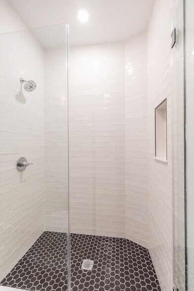 More Photos Of 6516 Germantown Ave, Philadelphia Apartments For Sale