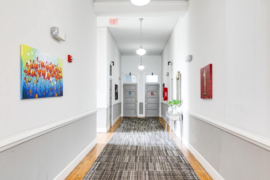 More Photos Of 141 E Wythe St, Petersburg Apartments For Sale