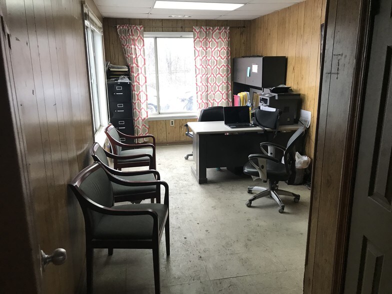 39 Synan Rd Fredericksburg Va 22405 Warehouse For Sale