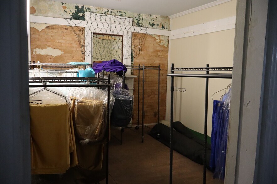 More Photos Of 108 NW Main St, Easley General Retail For Sale