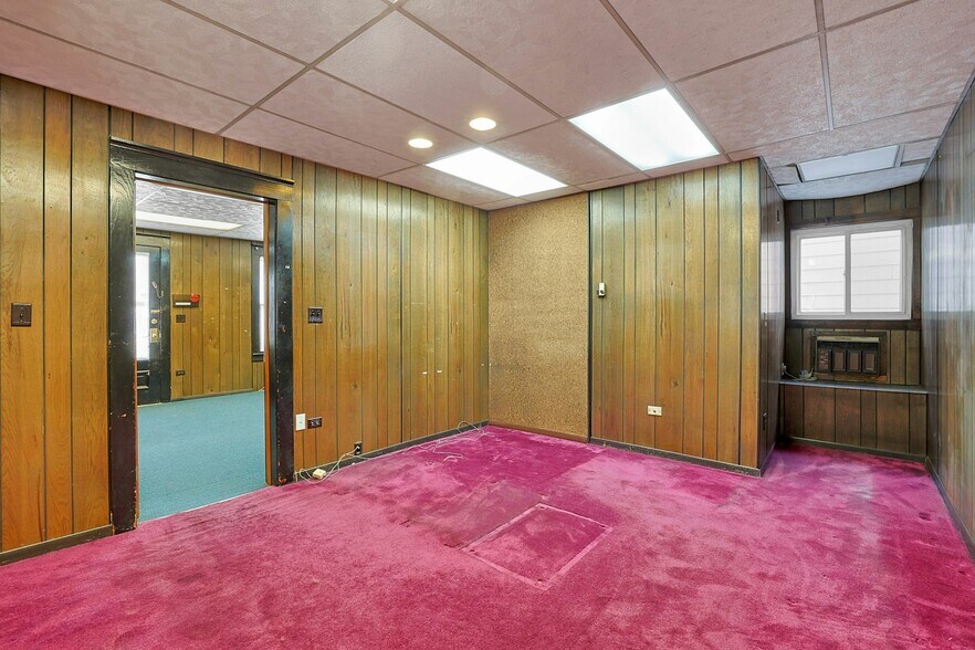 More Photos Of 162 Orange Ave, Suffern Office Residential For Sale
