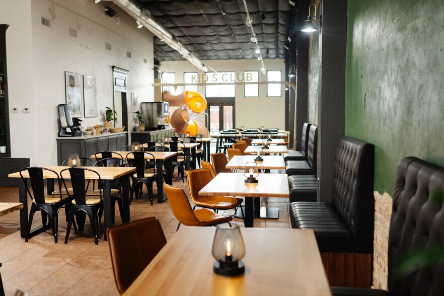 More Photos Of 14 W Main St, Idabel Restaurant For Sale