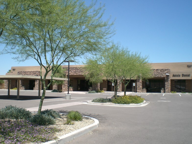 More Photos Of 7517 S McClintock Dr, Tempe Office For Lease