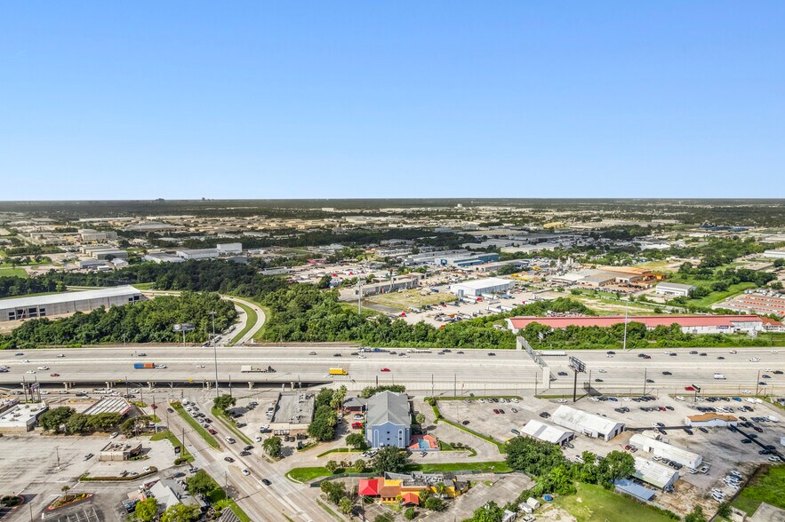 More Photos Of 17550 Northwest Fwy, Houston Hotel For Sale