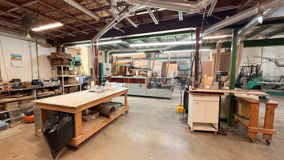 More Photos Of 8497-8499 NW 54th St, Doral Warehouse For Sale