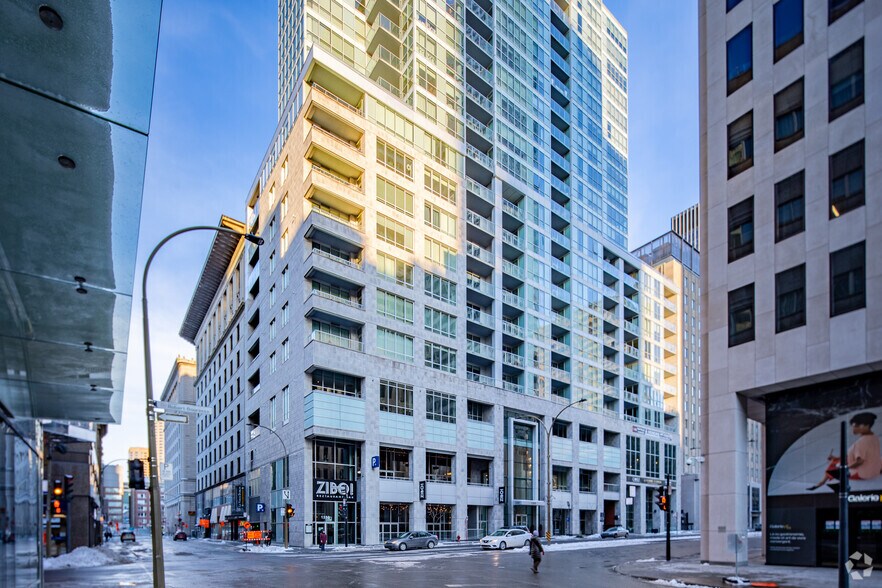 More Photos Of 1211-1235 Boul Robert-Bourassa, Montréal Apartments For Lease