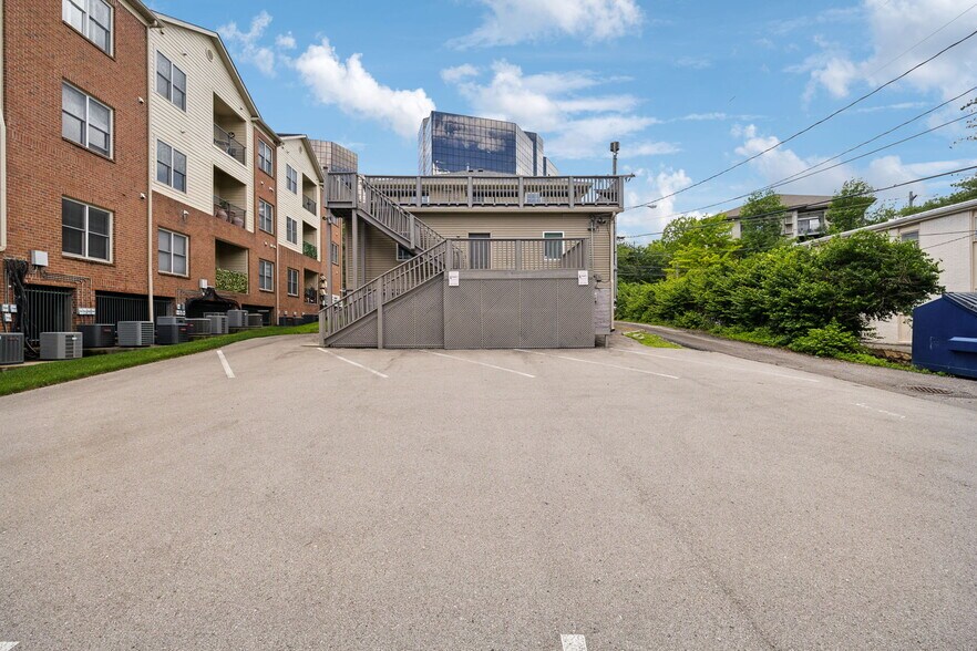 More Photos Of 120 31st Ave N, Nashville Office For Lease