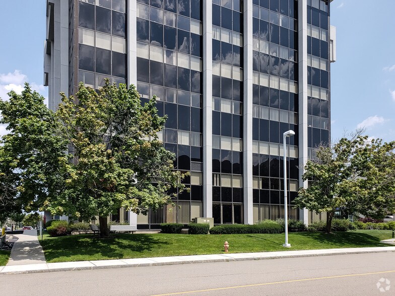 More Photos Of 95 Heritage Dr, Quincy Office For Sale