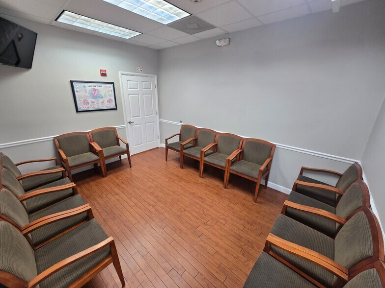 More Photos Of 201-209 SW 84th Ave, Plantation Medical For Lease
