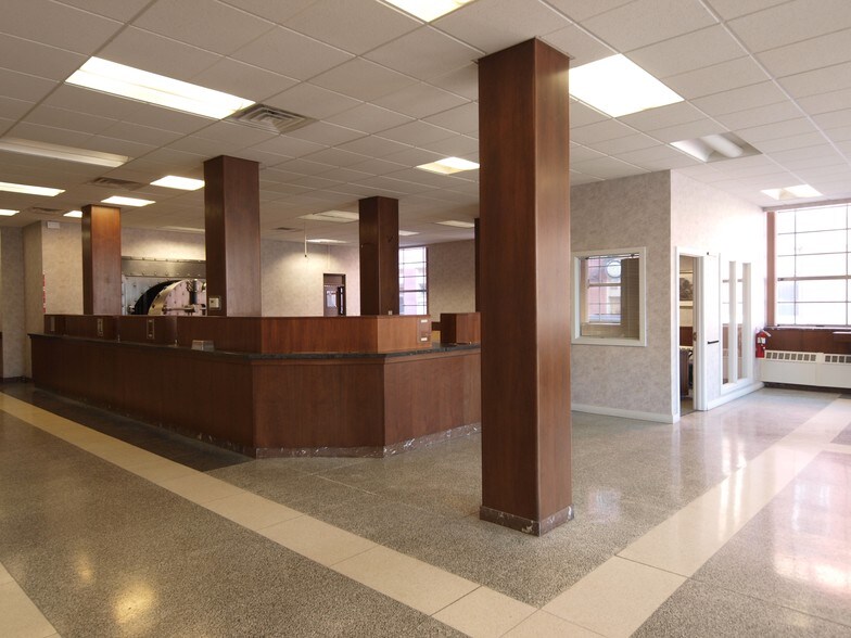 More Photos Of 2 E Long Ave, Dubois Coworking Space