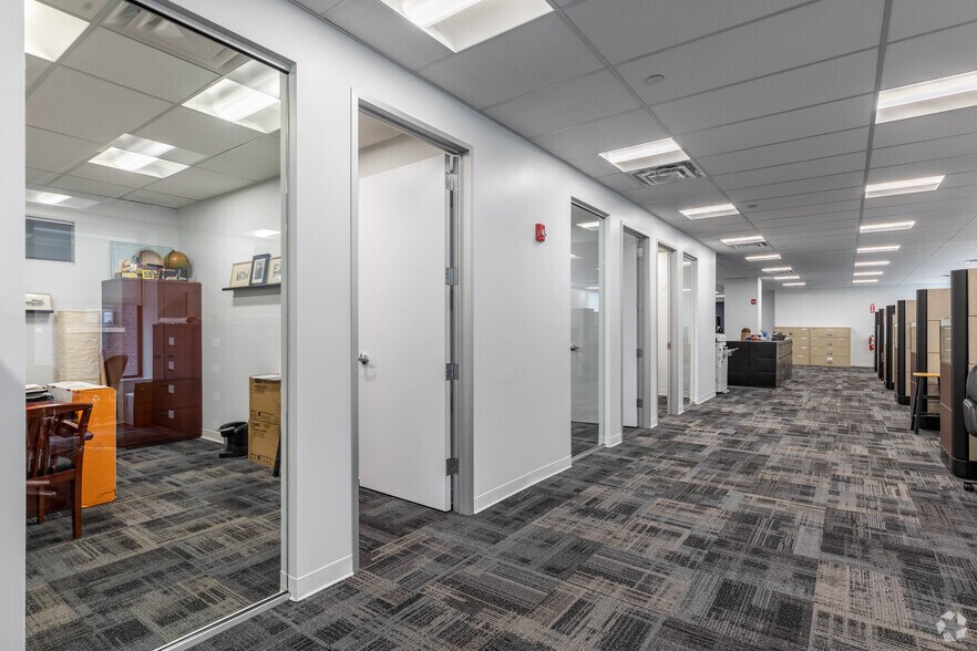 More Photos Of 35 N 4th St, Columbus Office For Sale