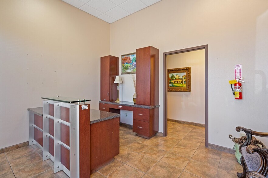 More Photos Of 159 Braddie Dr, Del Rio Light Distribution For Sale