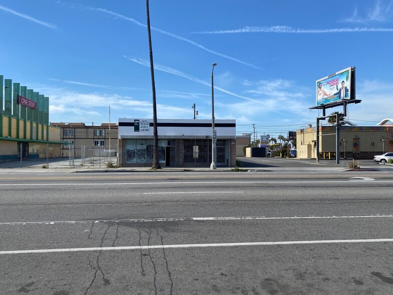 Primary Photo Of 1363-1365 N Avalon Blvd, Wilmington Freestanding For Lease