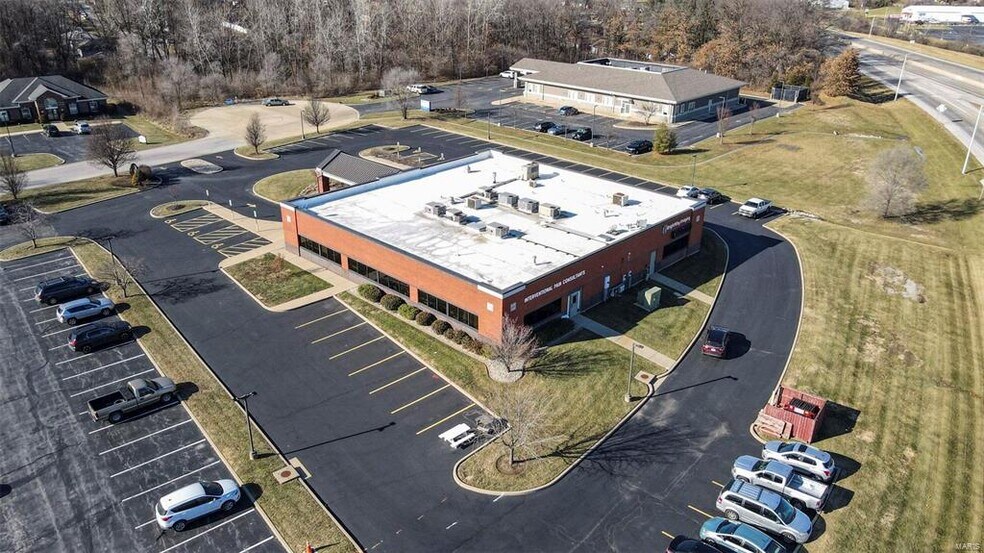 More Photos Of 3 Professional Dr, Alton Office For Lease