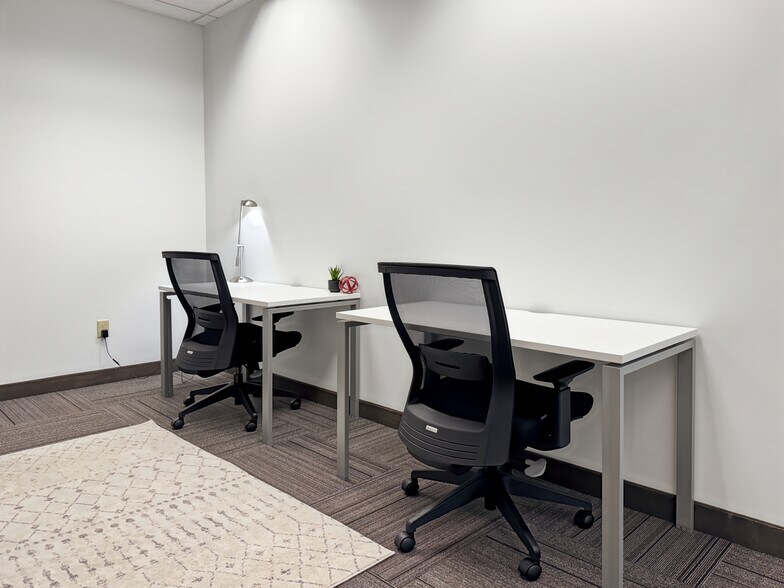 More Photos Of 5125 County Road 101, Minnetonka Coworking Space