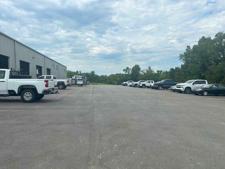 More Photos Of 3 Hoop Dr, Walton Industrial For Sale